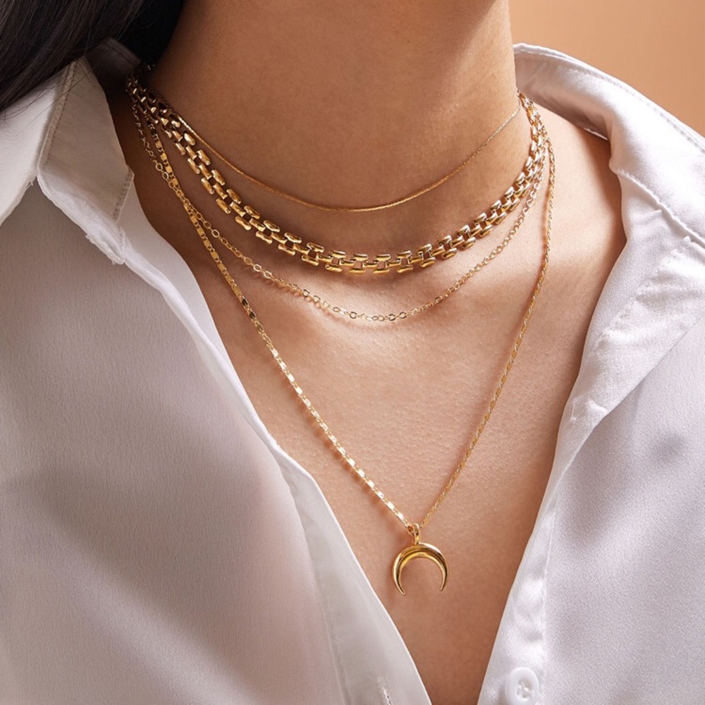 Boho Layered Horn Necklace